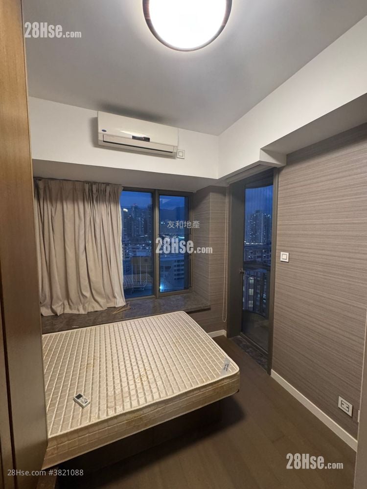 The Zumurud Rental 4 Bedrooms , 2 Bathrooms 1,657 ft²