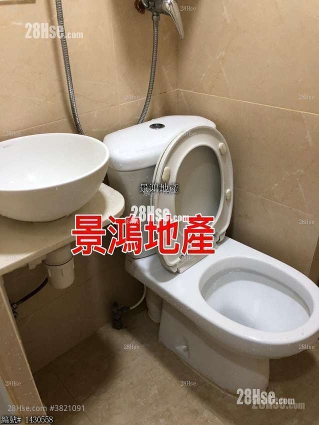 Man Ying Building Rental Studio 150 ft²