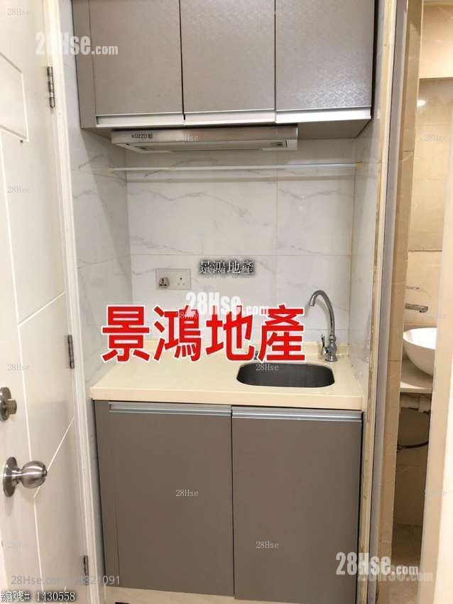 Man Ying Building Rental Studio 150 ft²