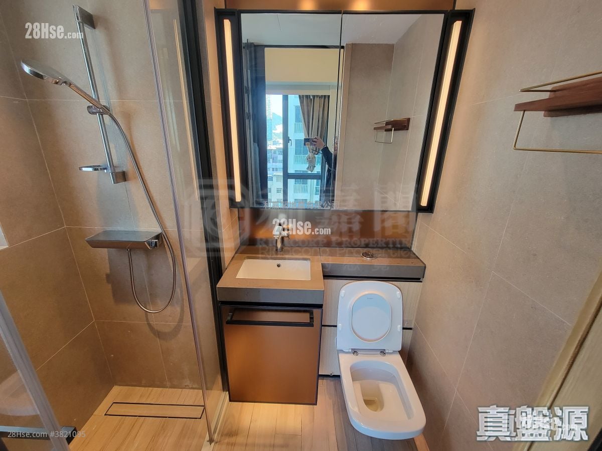 Cetus Square Mile Rental 1 Bedroom 278 ft²