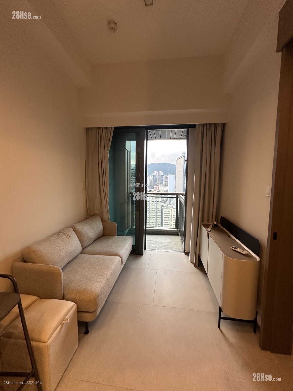 天玺天 售盘 1 房 296 平方尺