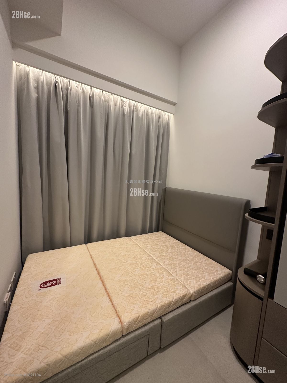 天玺天 售盘 1 房 296 平方尺