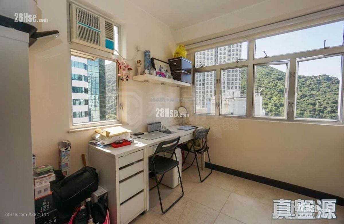 海光苑 售盤 3 房 , 1 浴室 639 平方呎