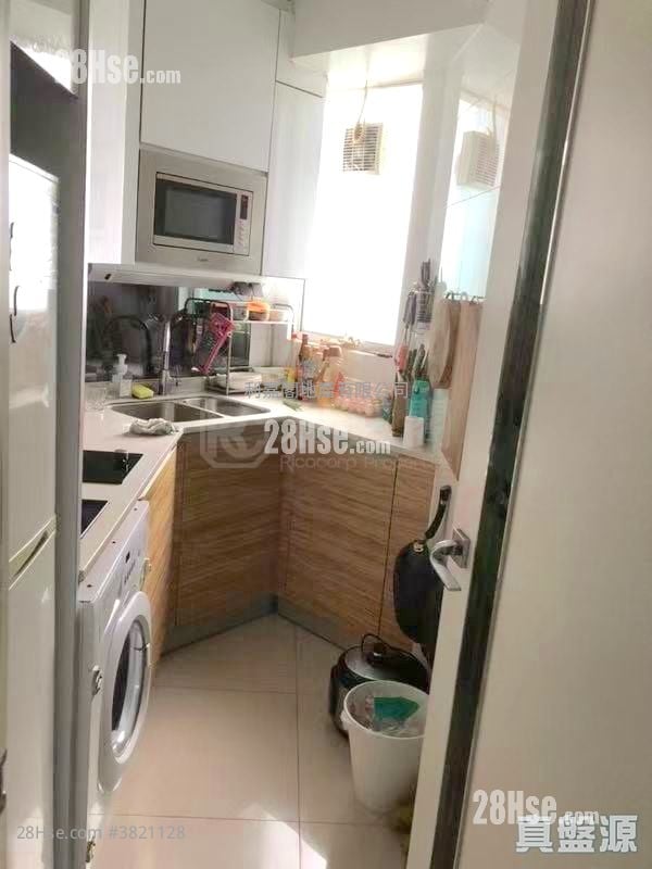 領凱 售盤 3 房 , 2 浴室 680 平方呎