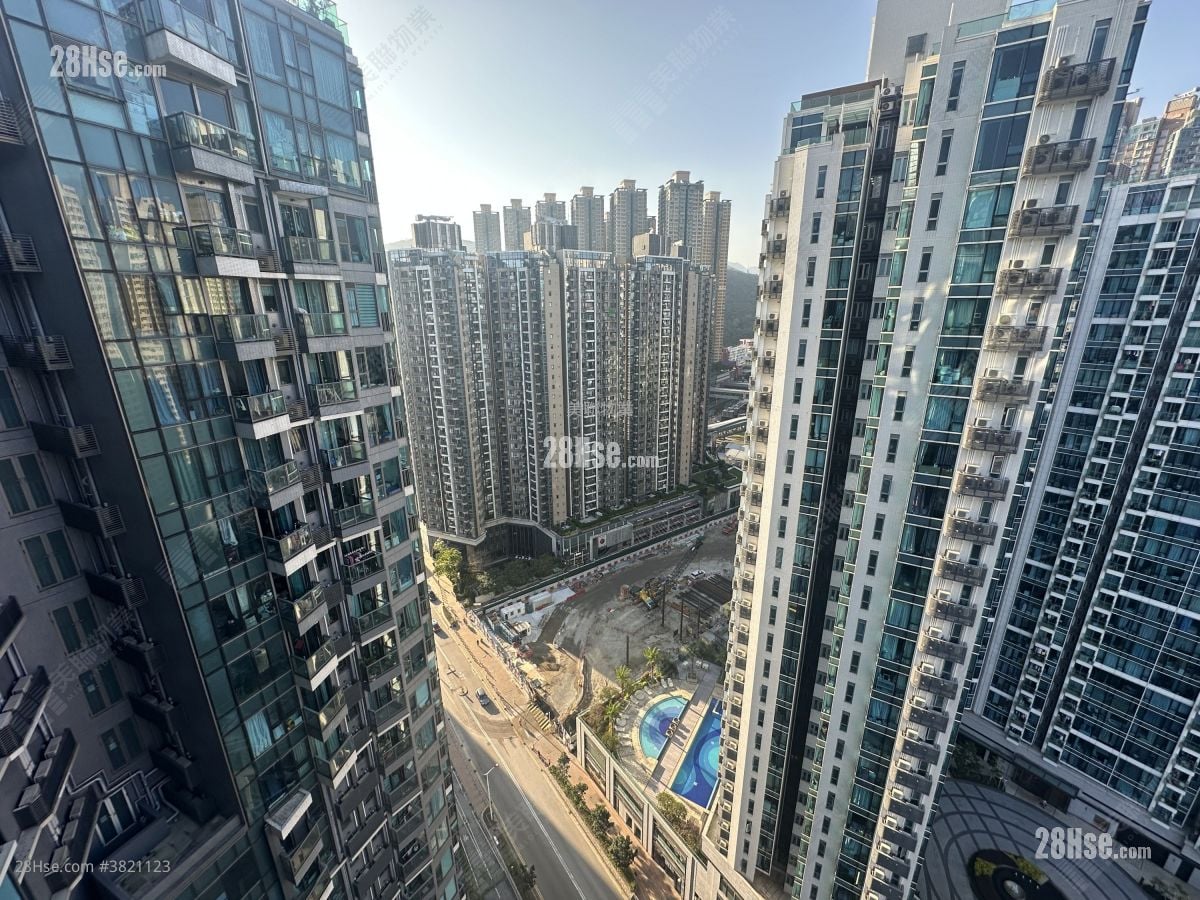 Twin Peaks Sell 1 Bedroom 358 ft²