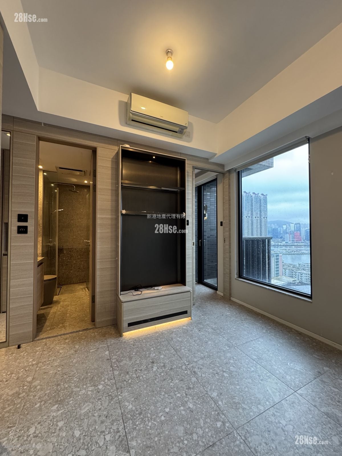 瑧尚 租盤 1 房 , 1 浴室 300 平方呎