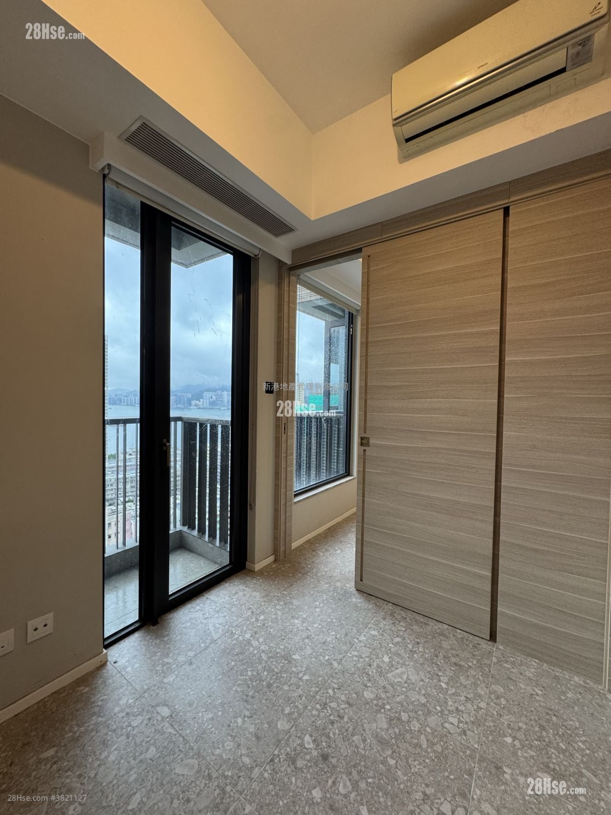 瑧尚 租盤 1 房 , 1 浴室 300 平方呎