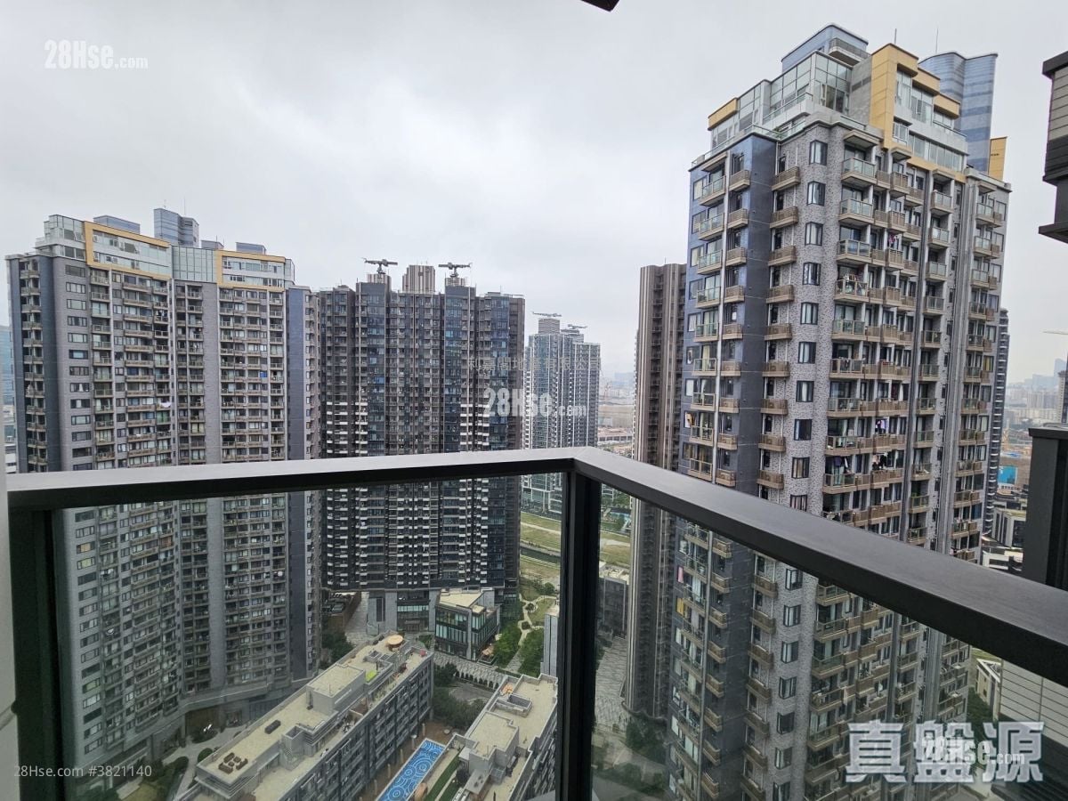 天寰 租盘 1 房 , 1 浴室 343 平方尺