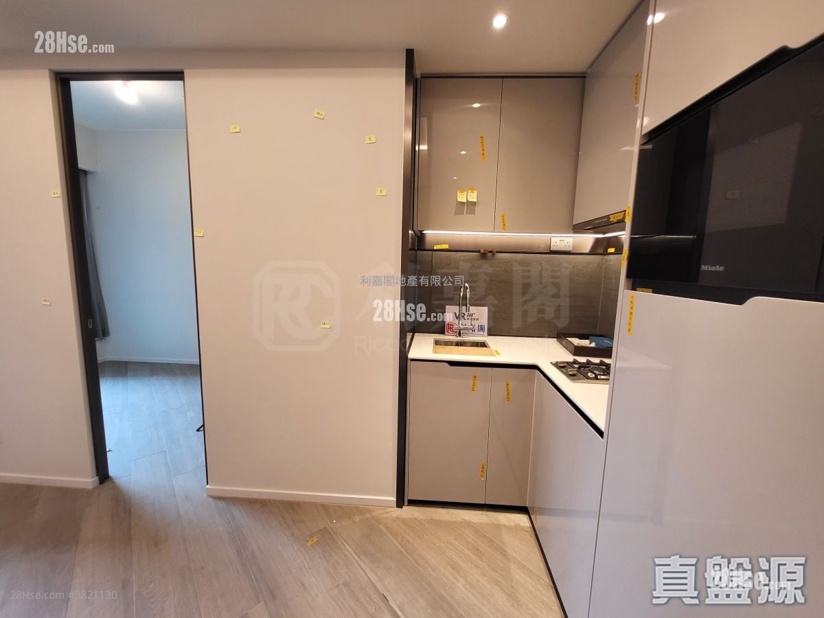 The Henley 租盘 321 平方尺