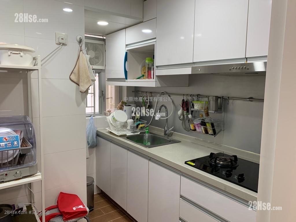 Taikoo Shing Sell 3 Bedrooms , 1 Bathroom 680 ft²