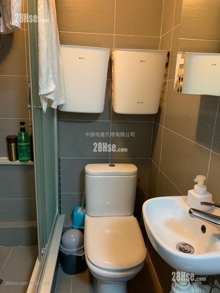 Taikoo Shing Sell 3 Bedrooms , 1 Bathroom 680 ft²