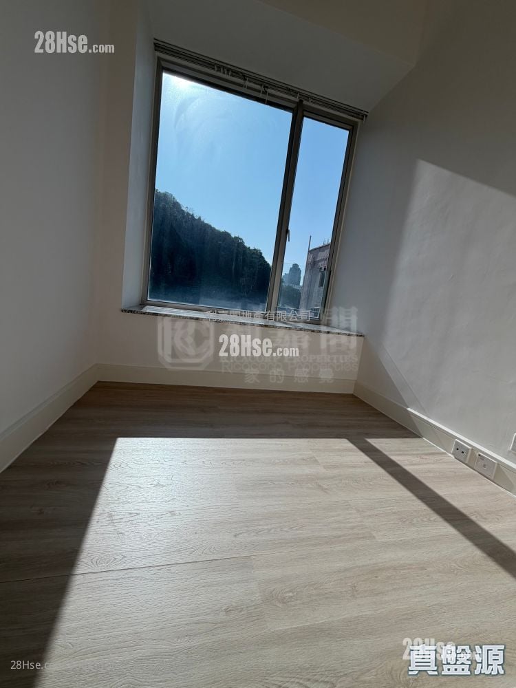 Casa 880 售盘 3 房 , 2 浴室 792 平方尺