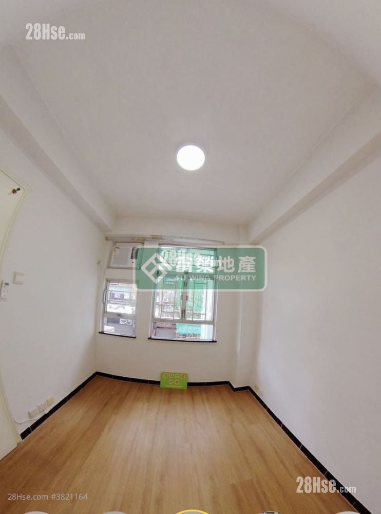 樂興大廈 售盤 2 房 , 1 浴室 372 平方呎