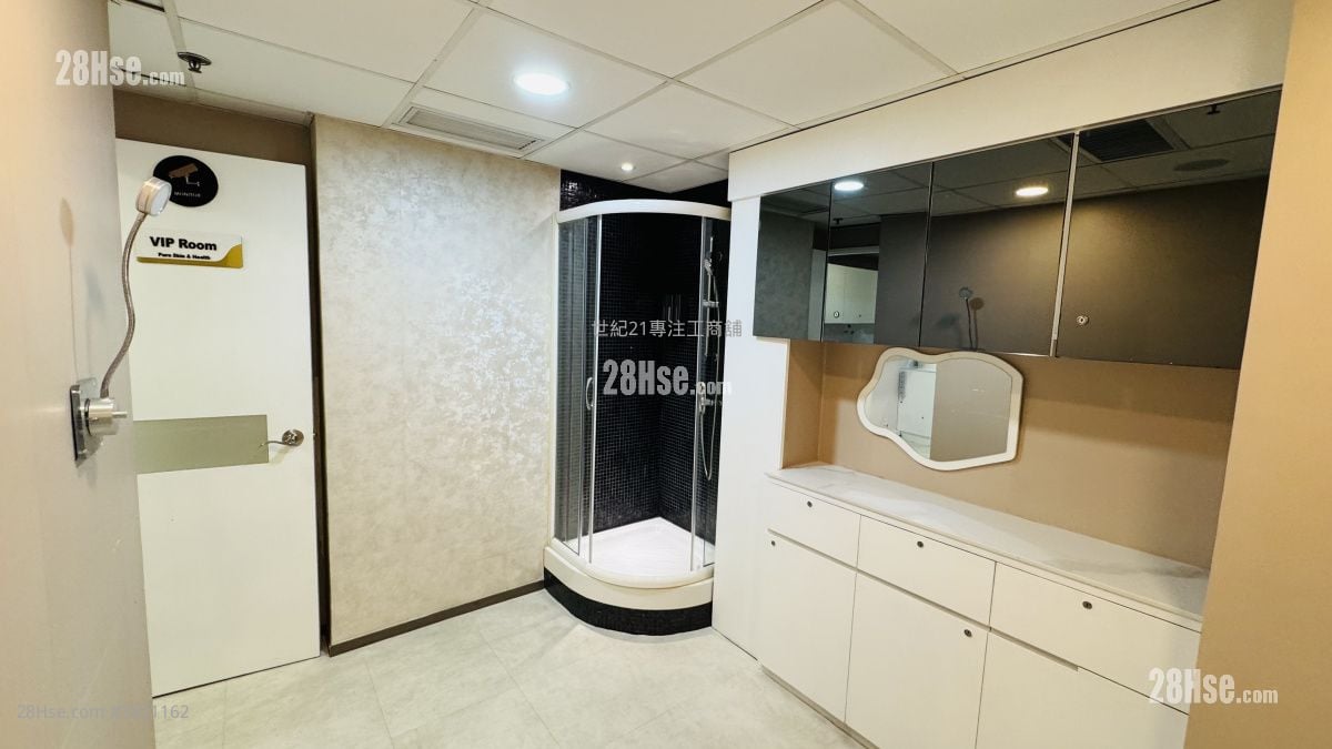 Hang Shun Commercial Building Rental 5+ Bedrooms , 2 Toilets 1,000 ft²