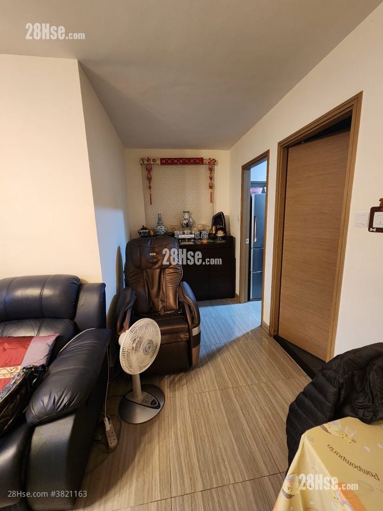 大樹下 Sell 700 ft²