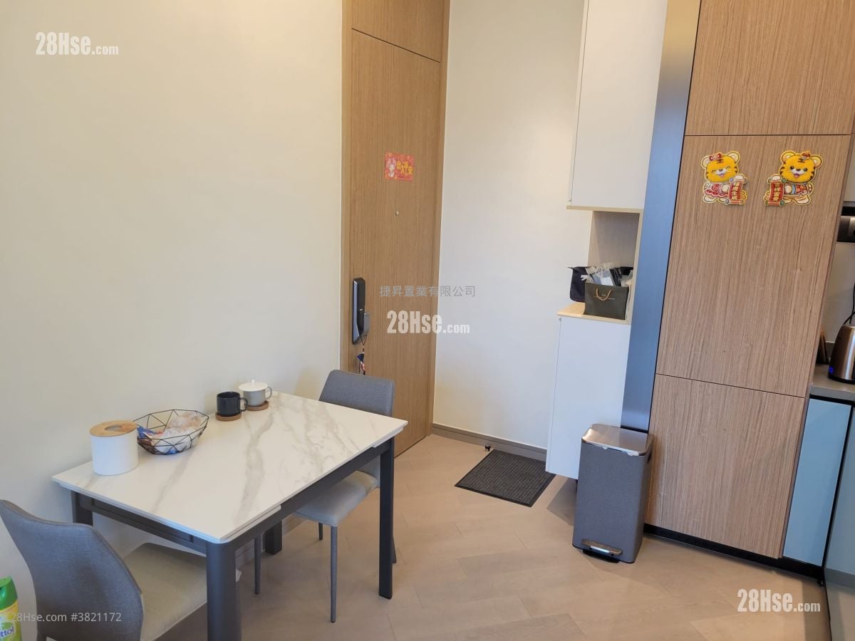 The Vantage Rental 2 Bedrooms , 1 Bathroom 391 ft²