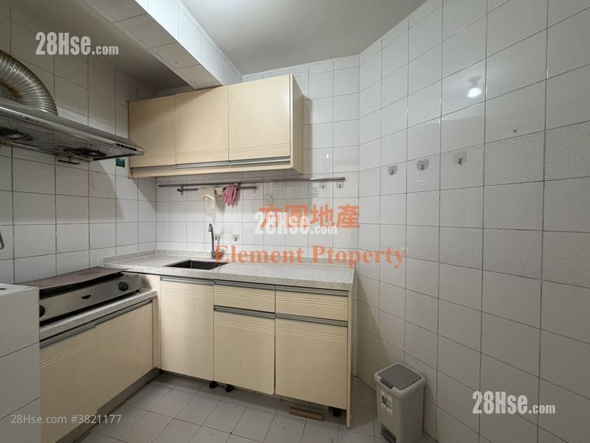 Laguna City Rental 2 Bedrooms , 1 Bathroom 517 ft²