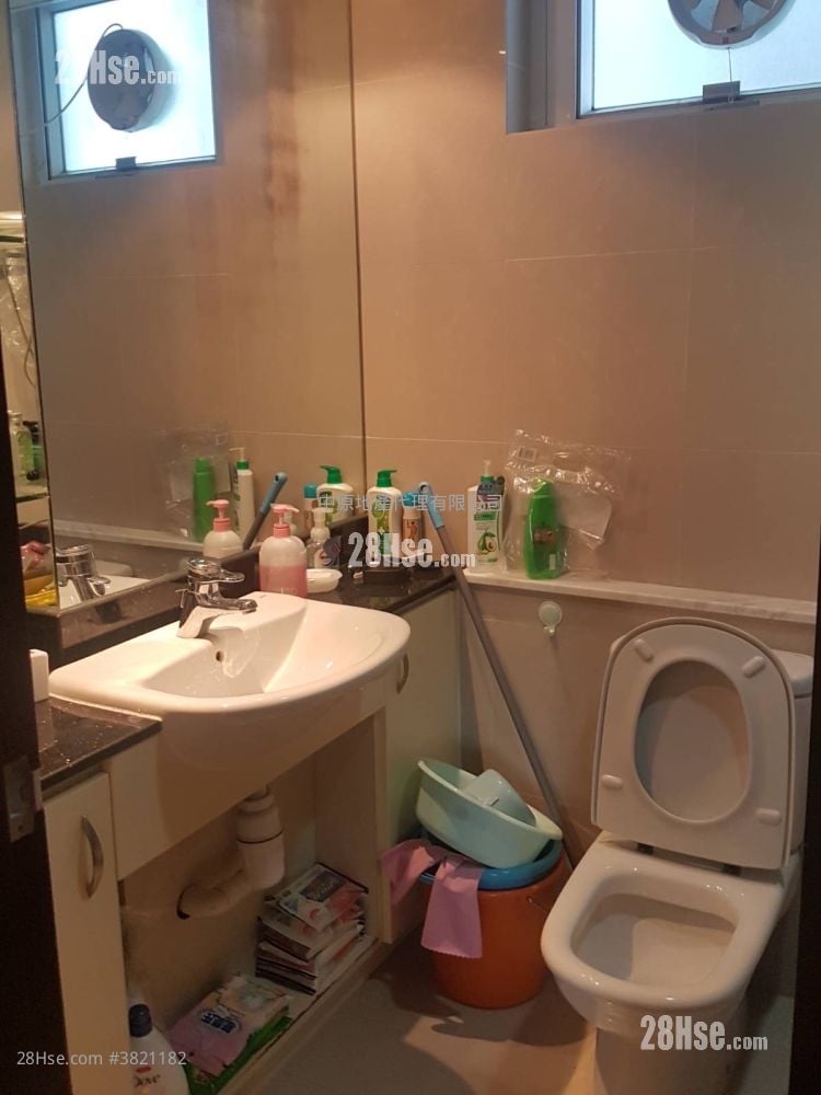 Taikoo Shing Sell 3 Bedrooms , 1 Bathroom 707 ft²