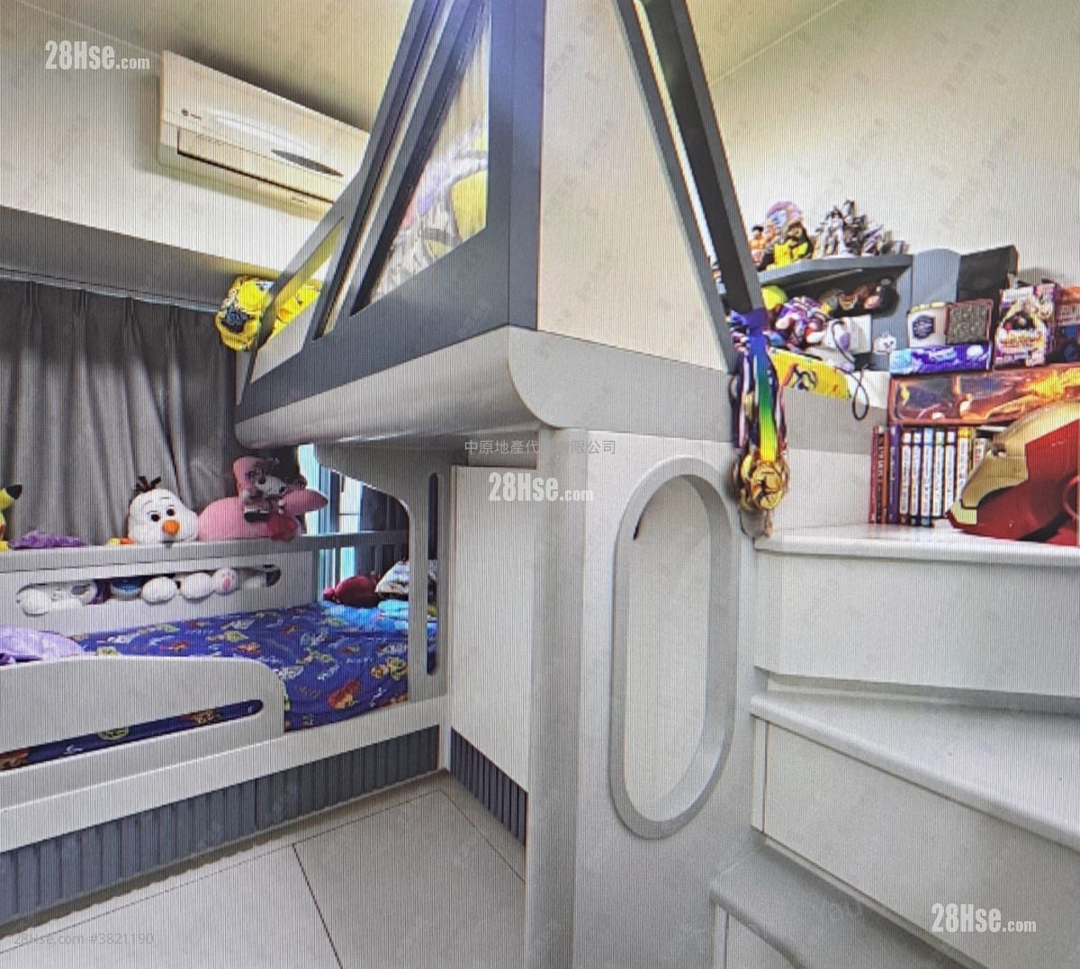 環宇海灣 售盤 3 房 , 2 浴室 722 平方呎