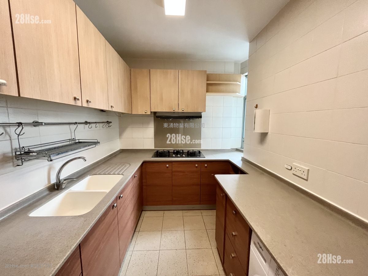 海堤灣畔 售盤 3 房 , 2 浴室 845 平方呎