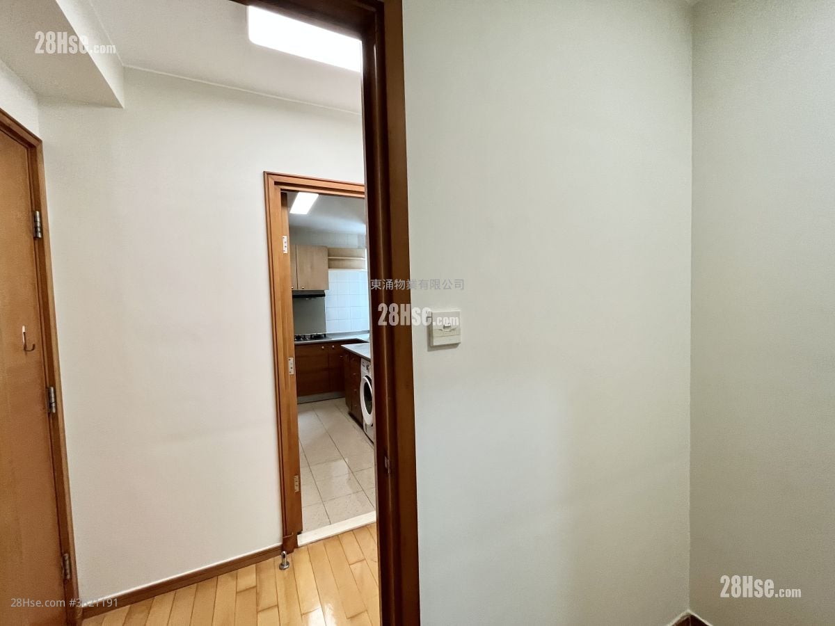 海堤灣畔 售盤 3 房 , 2 浴室 845 平方呎