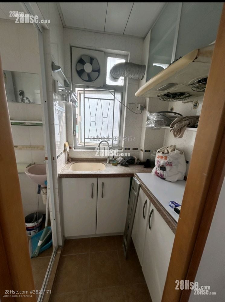 福和大楼 售盘 2 房 , 1 浴室 240 平方尺