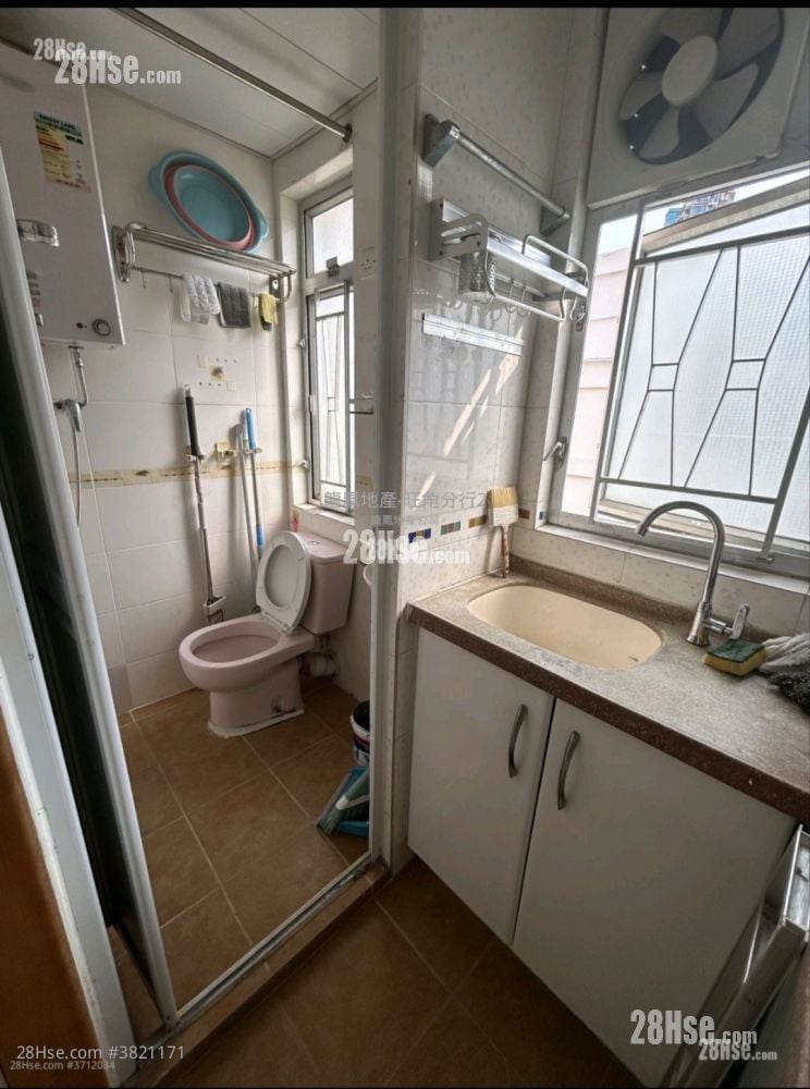 福和大楼 售盘 2 房 , 1 浴室 240 平方尺