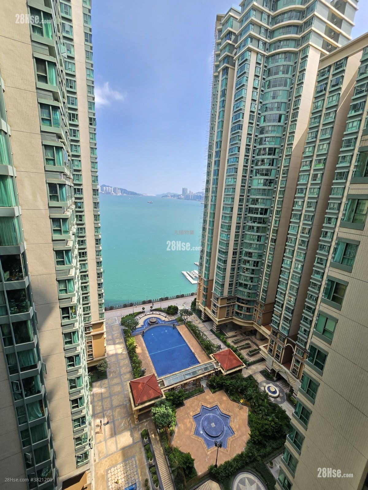 海逸豪園 售盤 4 房 , 2 浴室 886 平方呎