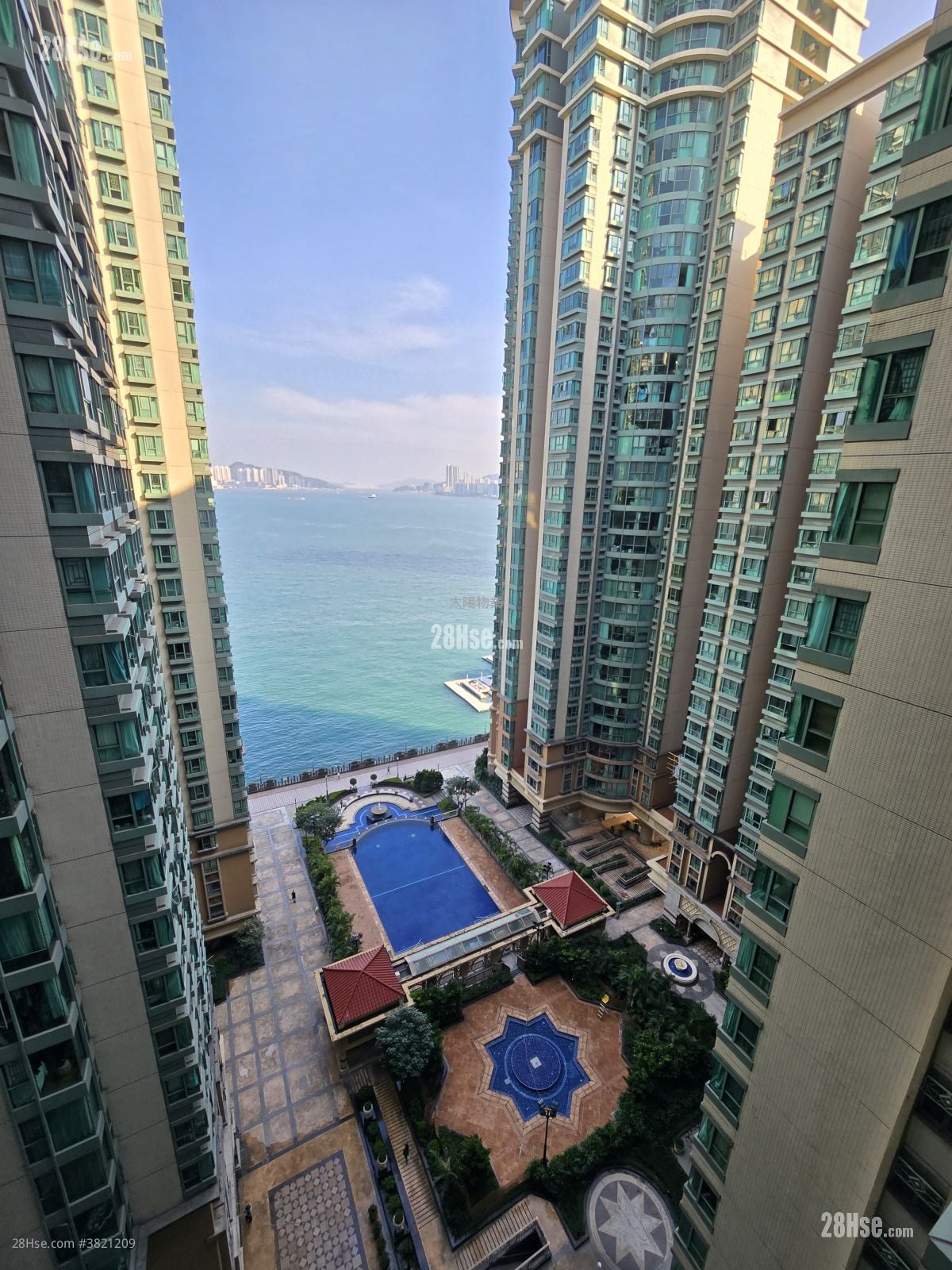 海逸豪園 售盤 4 房 , 2 浴室 886 平方呎