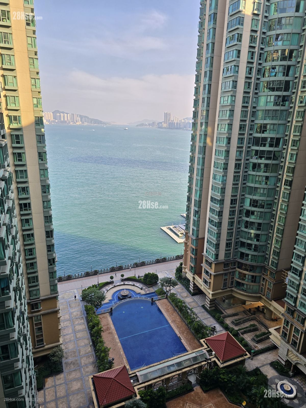 海逸豪園 售盤 4 房 , 2 浴室 886 平方呎