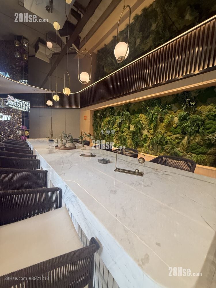 I City Sell Studio , 1 Toilet