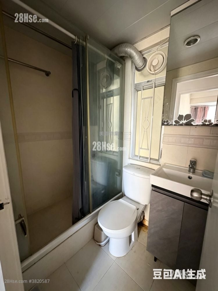 Hilton Plaza Sell 2 Bedrooms , 1 Bathroom 283 ft²