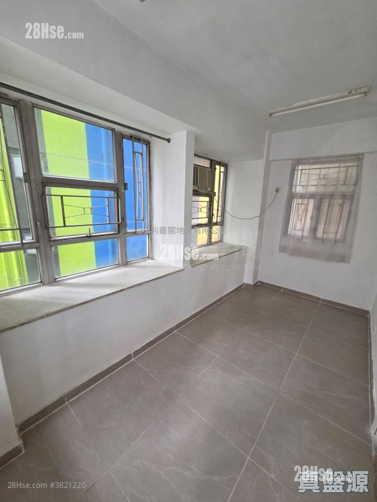 永寧大廈(順寧道) 售盤 1 房 , 1 浴室 239 平方呎