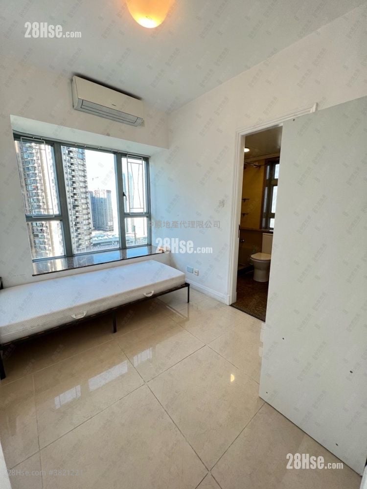 映湾园 售盘 3 房 , 2 浴室 710 平方尺