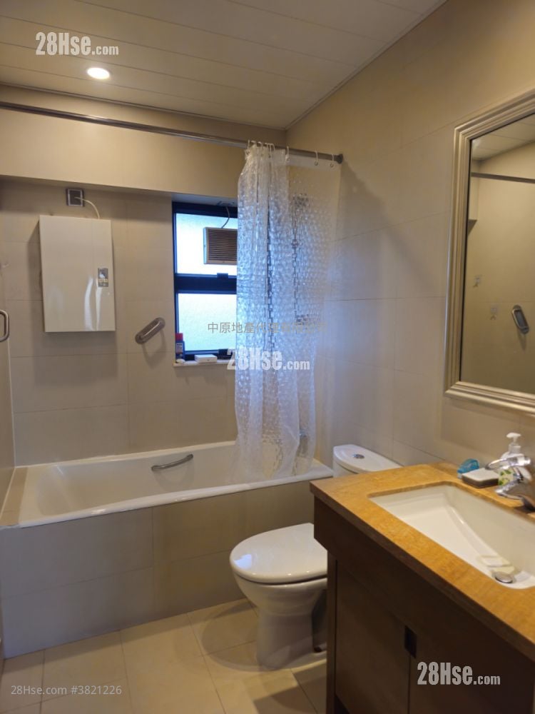 海峰花園 售盤 3 房 , 2 浴室 1,083 平方呎