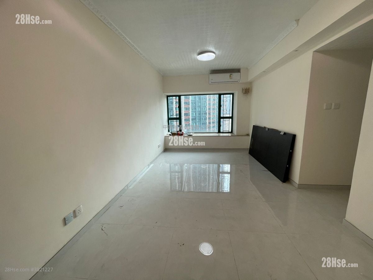 康睦庭園 售盤 3 房 , 2 浴室 637 平方呎