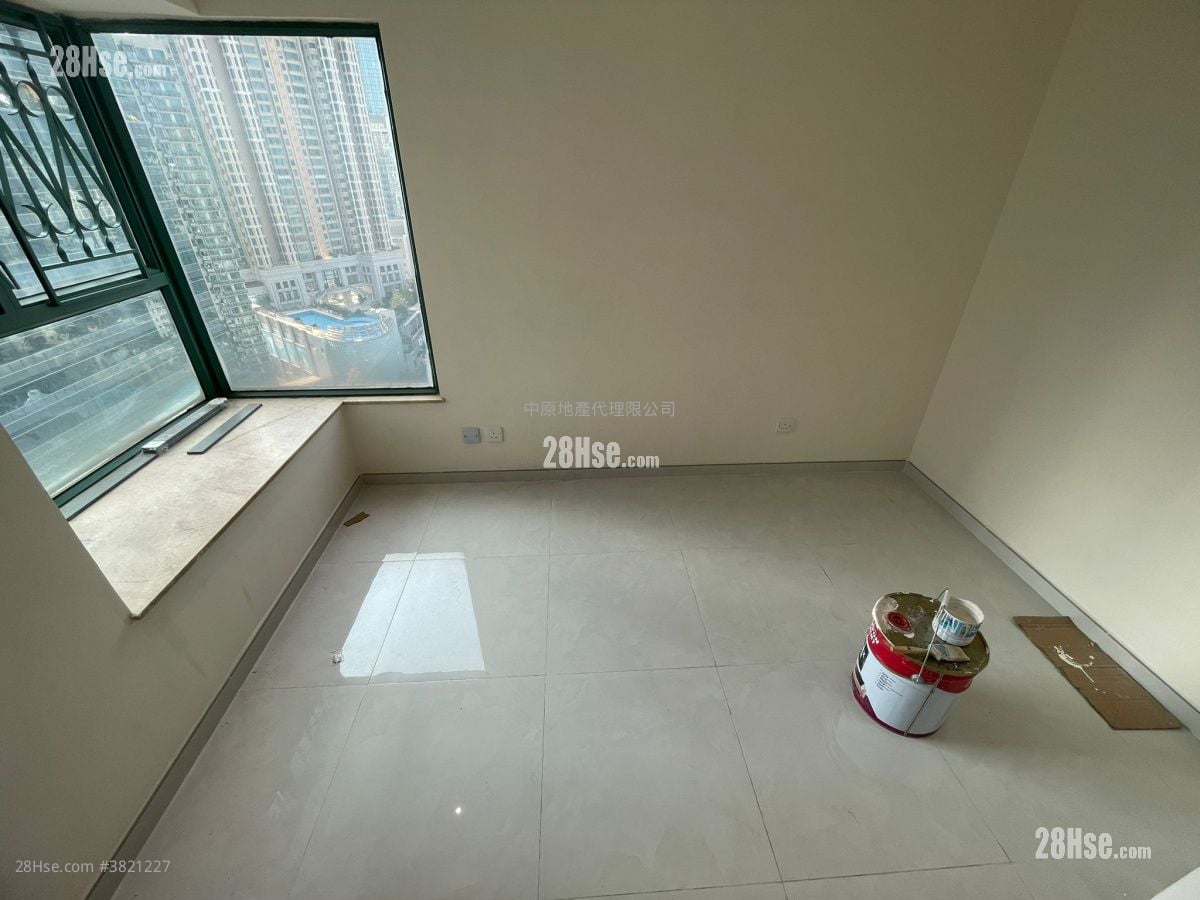 康睦庭園 售盤 3 房 , 2 浴室 637 平方呎