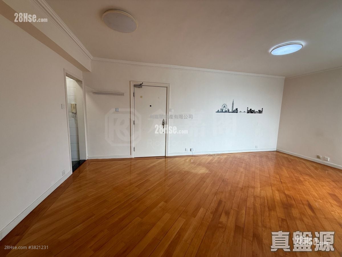 灣景花園 售盤 3 房 708 平方呎