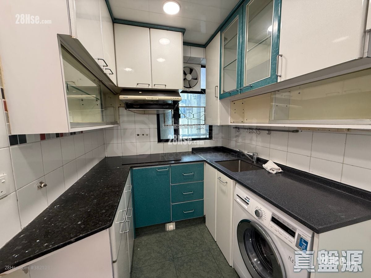 灣景花園 售盤 3 房 708 平方呎