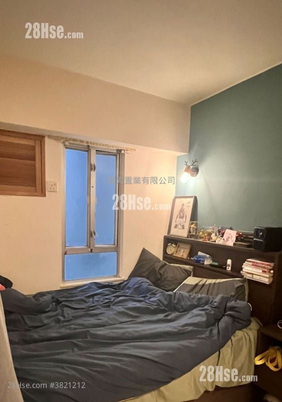 Honour Court Sell 2 Bedrooms , 1 Bathroom 316 ft²