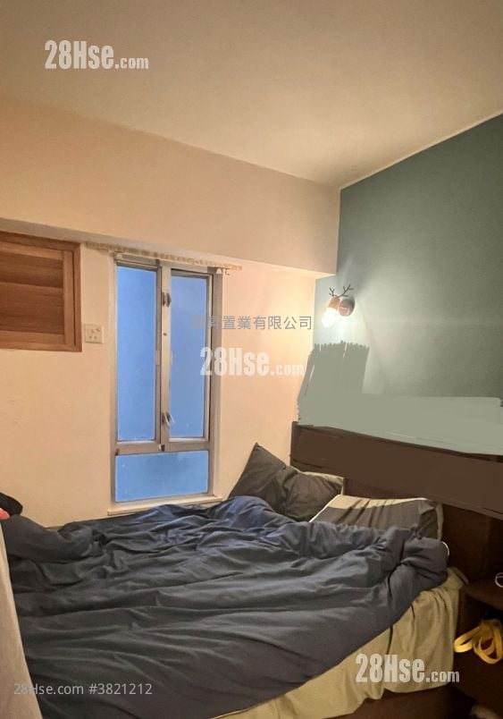 Honour Court Sell 2 Bedrooms , 1 Bathroom 316 ft²