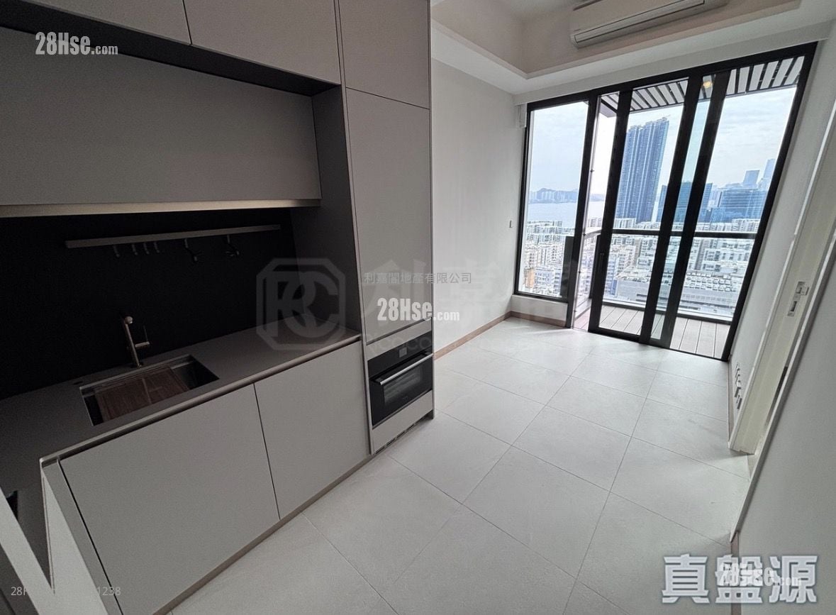 Baker Circle Dover Sell 1 Bedroom 202 ft²