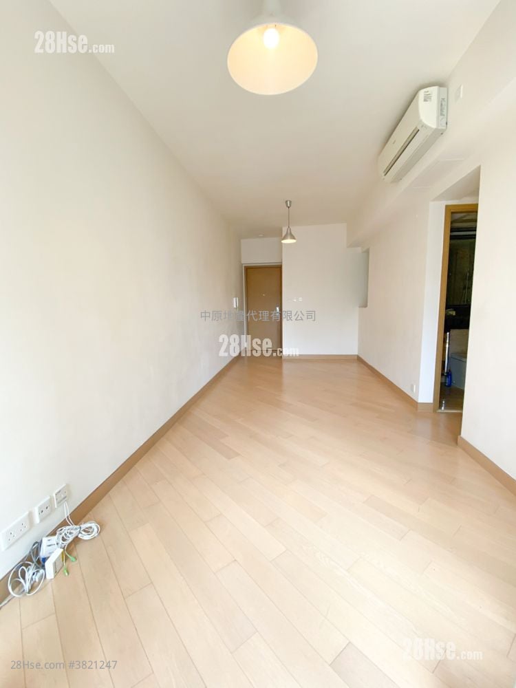 The Wings Sell 3 Bedrooms , 3 Bathrooms 703 ft²