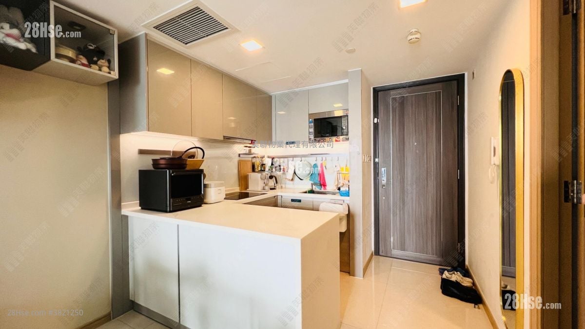 Ocean Pride Sell 1 Bedroom 393 ft²