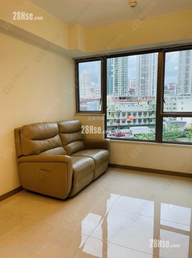 廳: 映日灣 售盤 1 房 , 1 浴室 284 平方呎