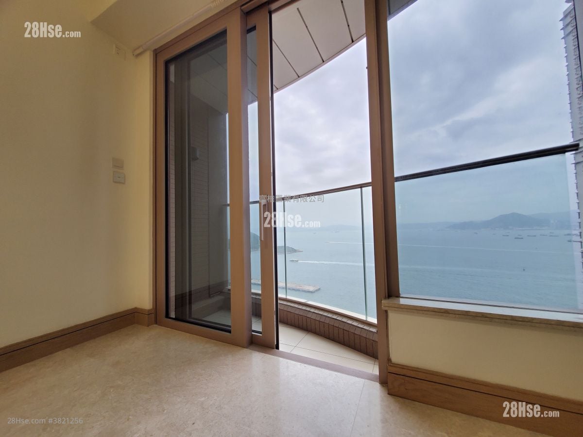 Cadogan Sell 1 Bedroom , 1 Bathroom 346 ft²