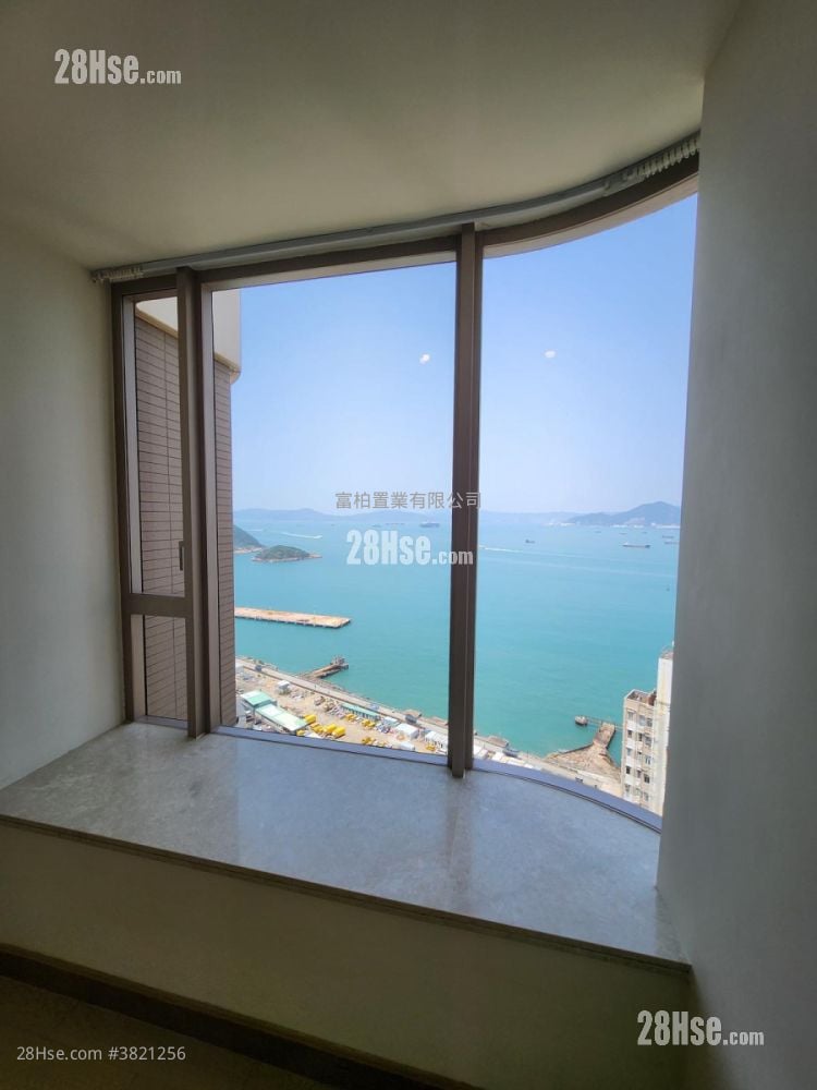 Cadogan Sell 1 Bedroom , 1 Bathroom 346 ft²