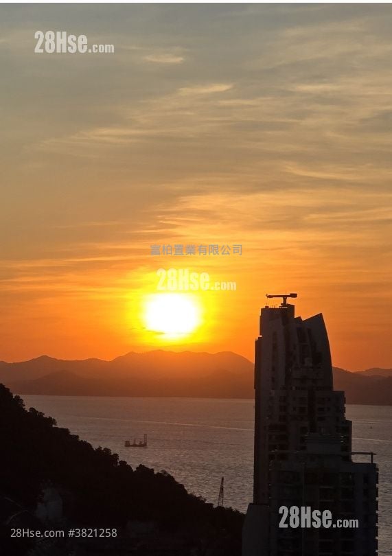 Cadogan Sell 1 Bedroom , 1 Bathroom 377 ft²