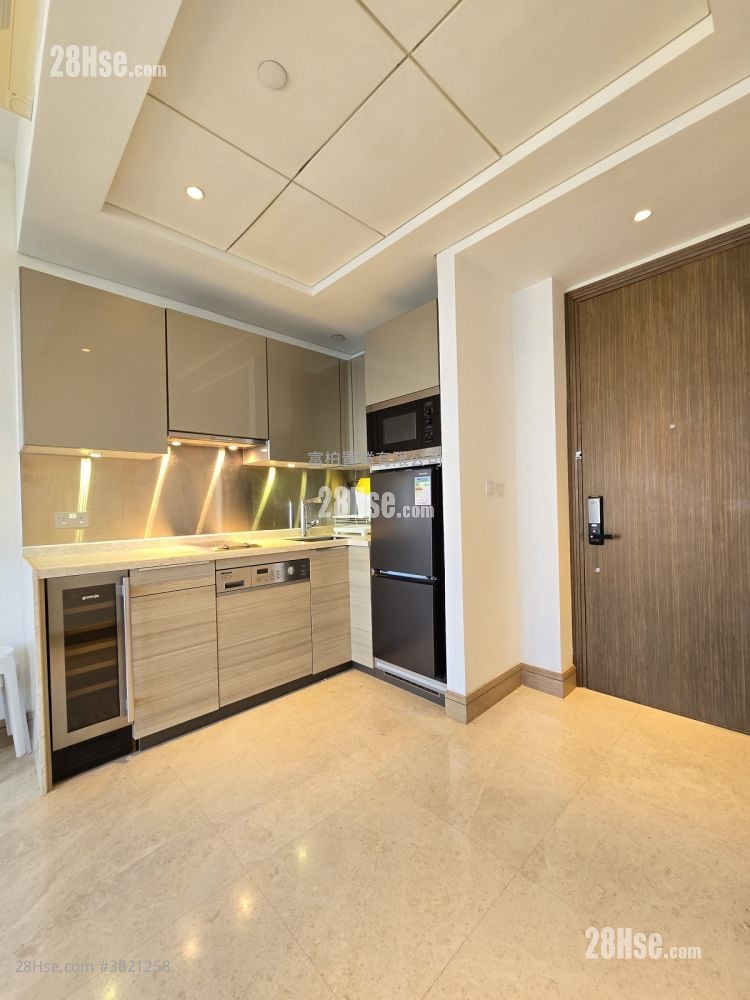 Cadogan Sell 1 Bedroom , 1 Bathroom 377 ft²