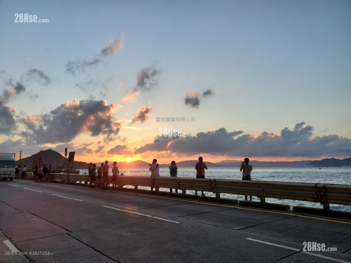 Cadogan Sell 1 Bedroom , 1 Bathroom 377 ft²